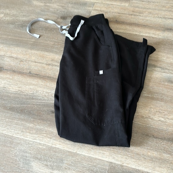 High Waisted Yola Skinny Scrub Pant - Picture 2 of 2